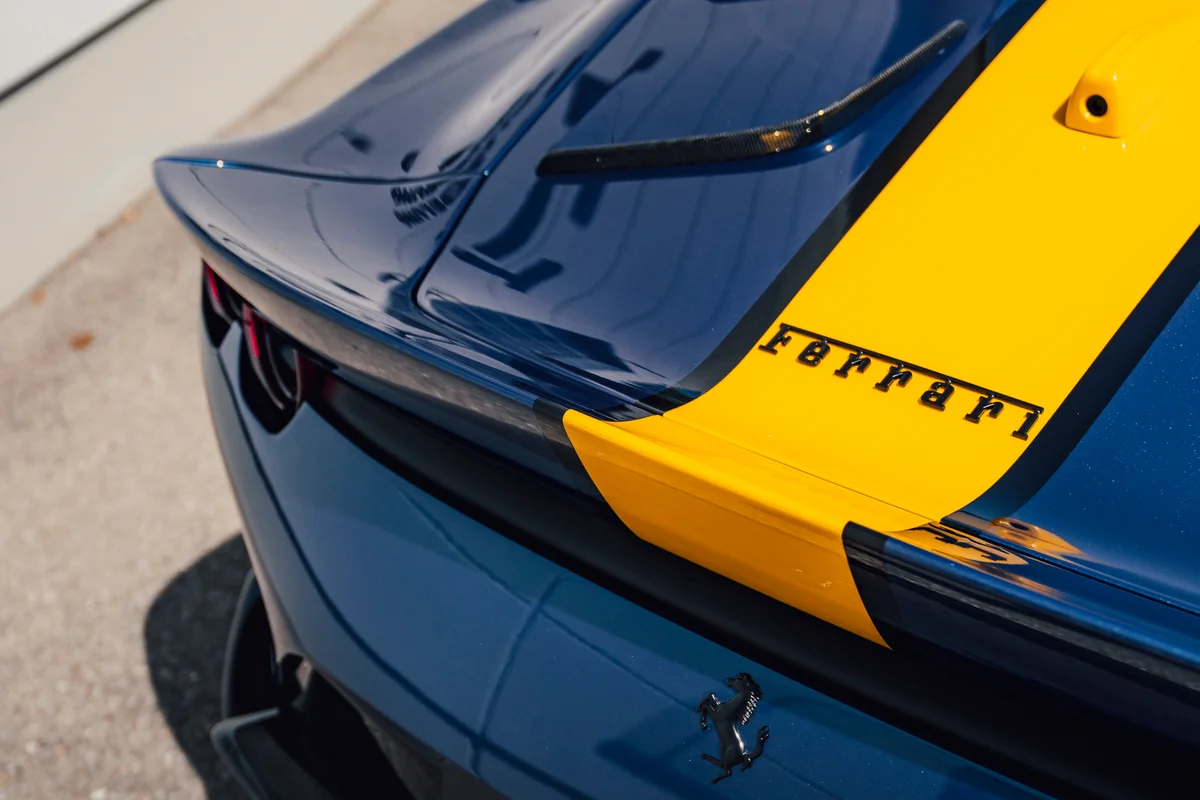 Ferrari 812 Competizione